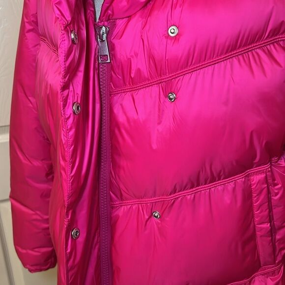 Fuchsia Pink Puffer Coat Size Medium NWT - Picture 7 of 9